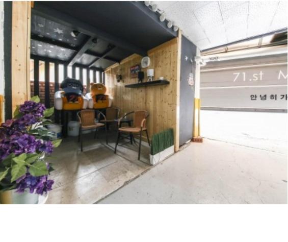 71 Street Motel Suwon Ngoại thất bức ảnh