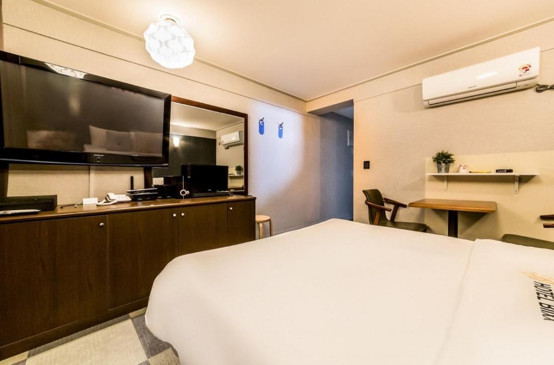 71 Street Motel Suwon Ngoại thất bức ảnh